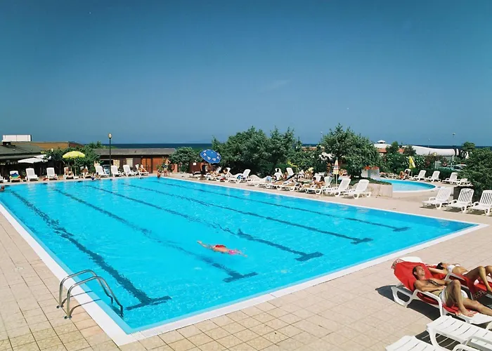Estivo Mobile Homes On Bella Italia Sardinia キャンプ場