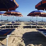 Estivo Mobile Homes On Bella Italia Sardinia Κάμπινγκ *