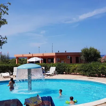 Kemp Estivo Mobile Homes On Bella Italia Sardinia Marina di Sorso